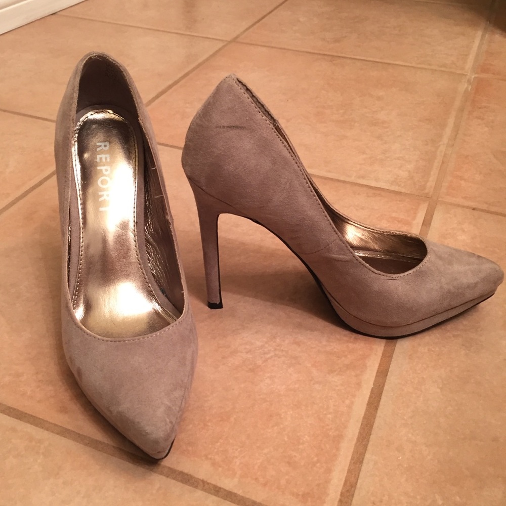 Nude Report Heels